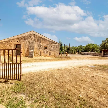 Possessio Sa Barrala Gallinero Ferienhaus Campos (Mallorca)
